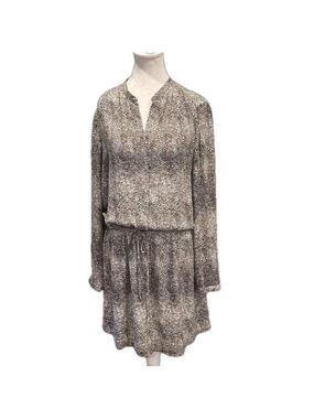 Hilary Radley M long sleeved dress with drawstring waist in snakeskin like print